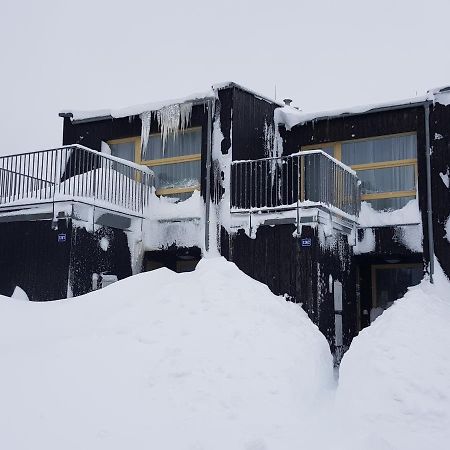 Loucna Pod Klinovcem 124/1 Lejlighed Eksteriør billede