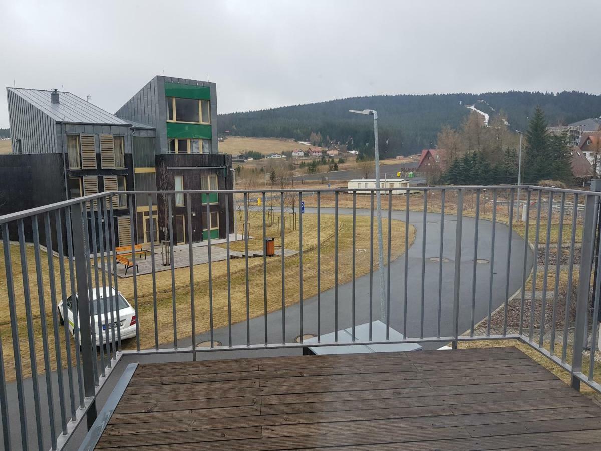 Loucna Pod Klinovcem 124/1 Lejlighed Eksteriør billede